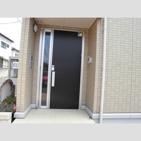カッセル105号室 エントランス