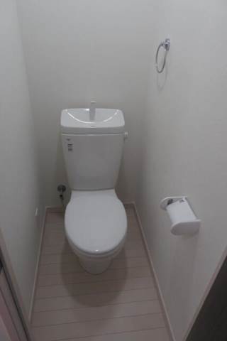 シャンテ篠崎3階 トイレ