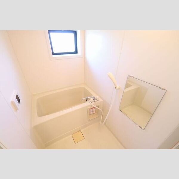 メゾンプレーヌ　A 浴室