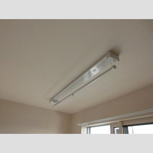 グランデA205号室 室内物干し