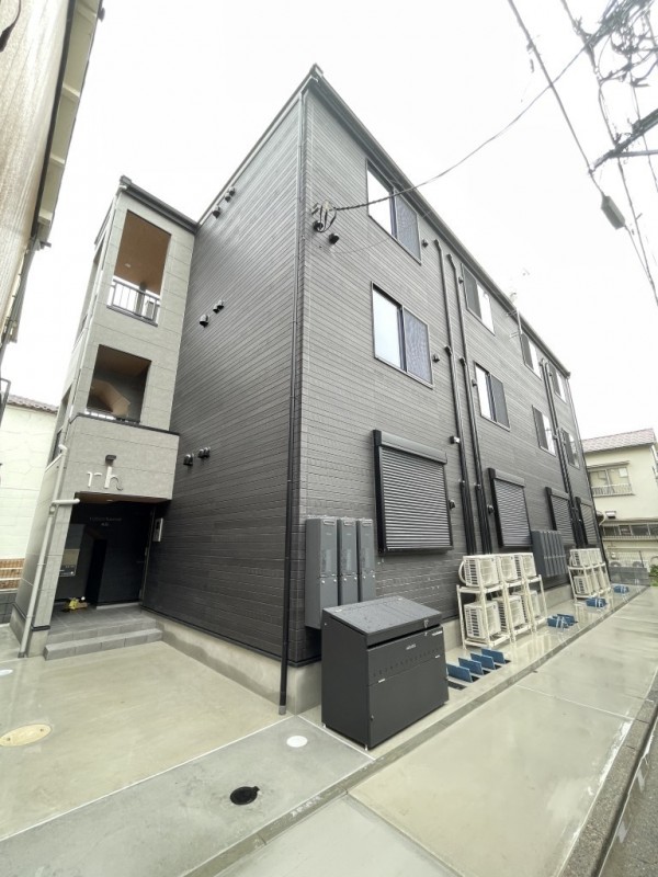 ｒｏｂｏｔ　ｈｏｍｅ　梅島3階 外観