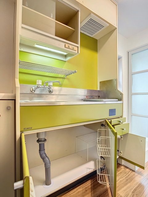ハイタウン明大前 キッチン