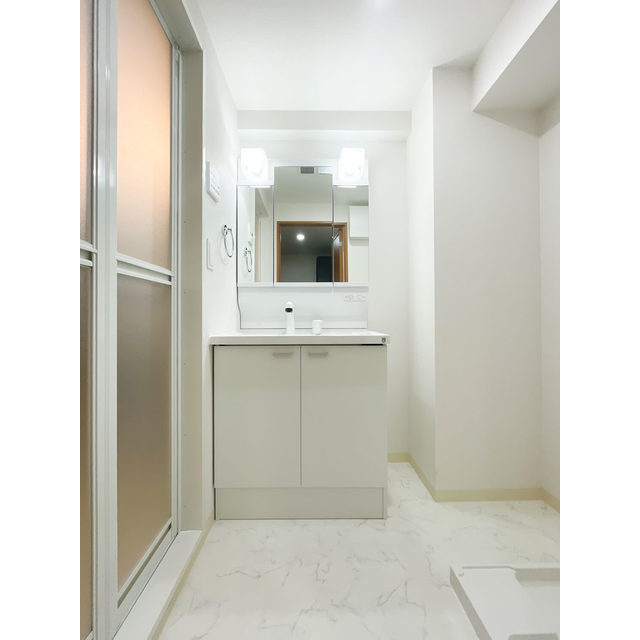 アーバハイツ六町環七北通り0506号室 内観