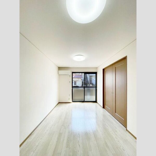 セジュール21102号室 洋室