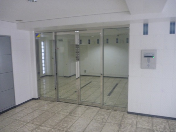 リガーレ浮間公園 エントランス