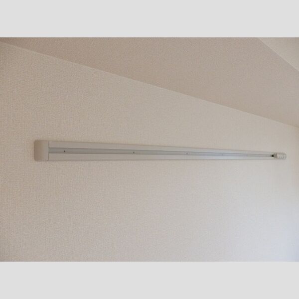 ラク202号室 ハングバー