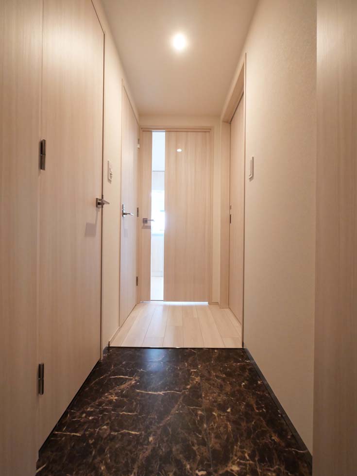 コンポジット渋谷本町5階 内観