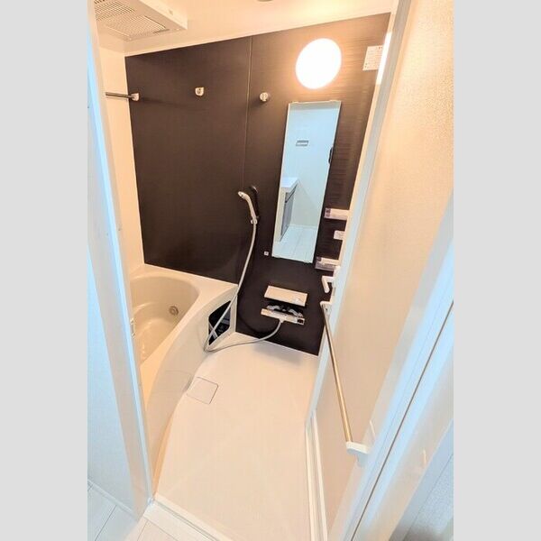 ロイジェント潮見0104号室 バス