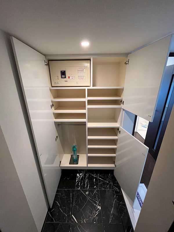 レジディア日本橋人形町Ⅱ4階 収納