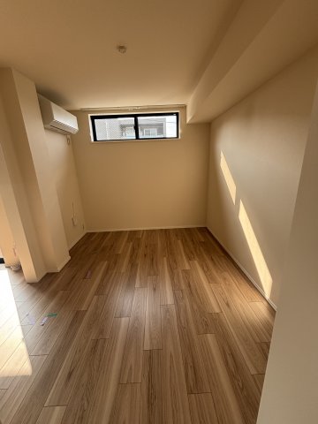 ＡＲＣＨ　ＥＡＳＴ207号室 リビング