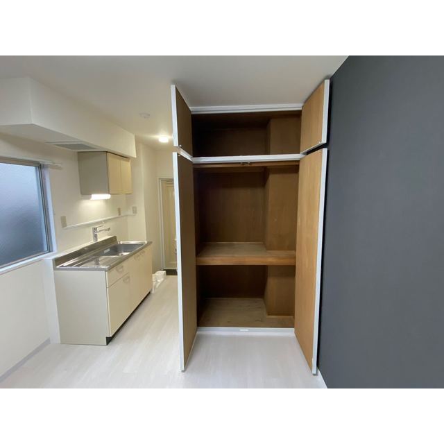 メゾンラハイナ 内観