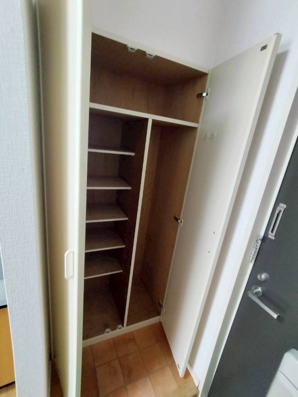 ファーストコーポ 収納