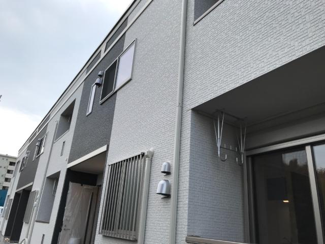 コリーナ本郷台 外観写真（昼）