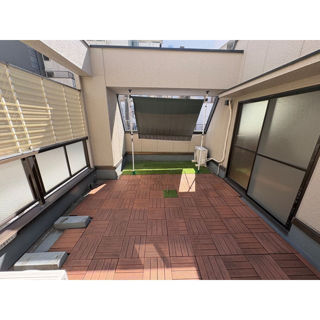 門前仲町1丁目借家A号室 ルーフバルコニー！