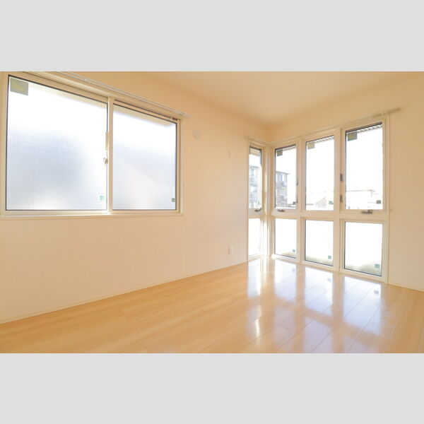 ロイジェントパークス レイクタウン Ⅱ　C 洋室