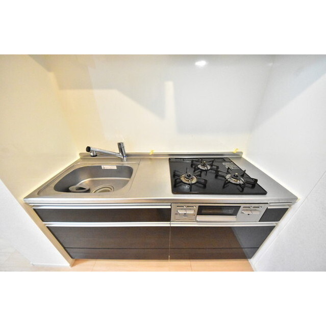 ソレーユ・綾瀬0101号室 内観