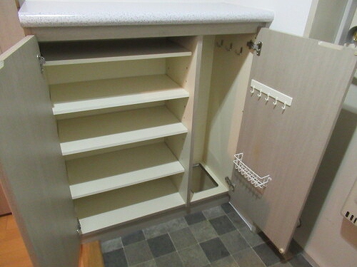 ライオンズテラス川越 玄関収納