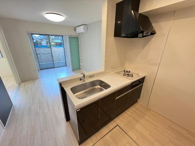 ＧＲＥＥＮ　ＳＯＲＲＥＬ　Ⅰ(グリーン　ソレル　ワン) キッチン