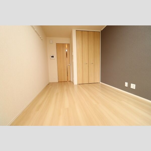 シエルメール106号室 室内