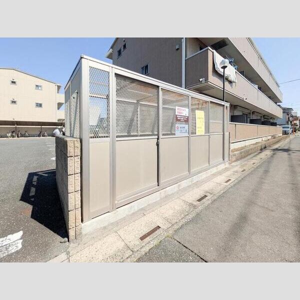 ソレイユ　C ゴミ置き場