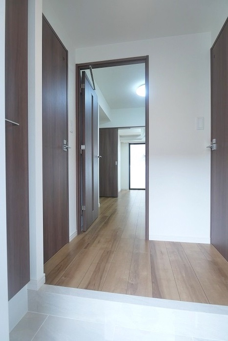 ラフィスタ志村坂上 内観