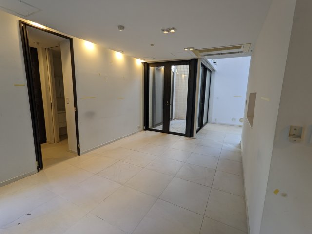 フカサワスペース97号室 リビング