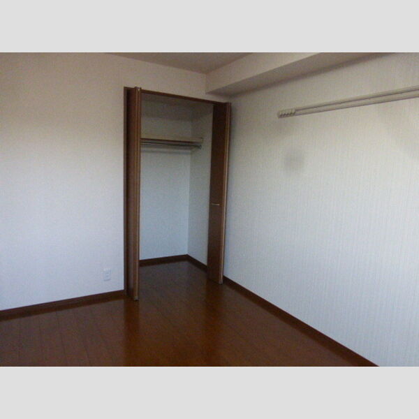 サニーヒル霞　B202号室 洋室