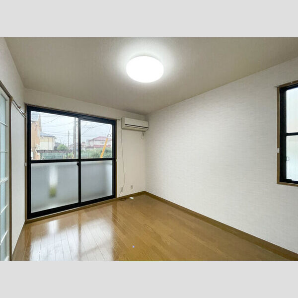 ジュピターズ　A/BB101号室 洋室