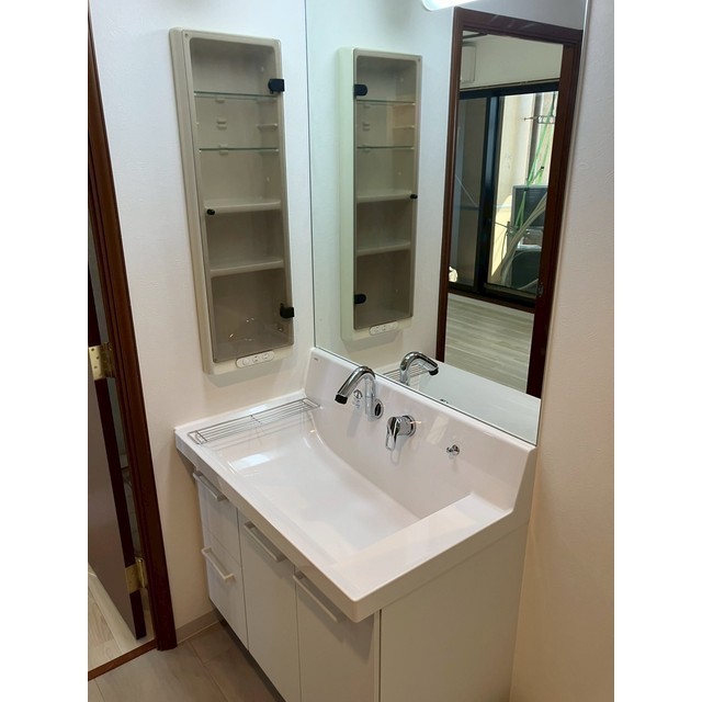 グランシティラピュタタワー1101号室 独立洗面台