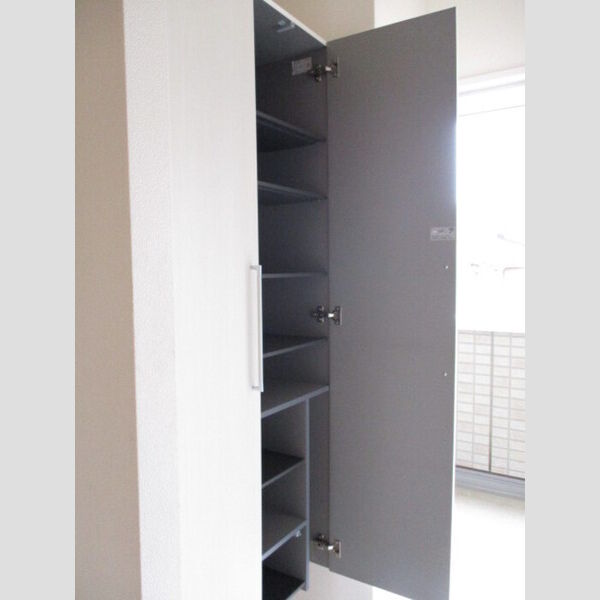 オッツ新鎌ヶ谷 シューズボックス