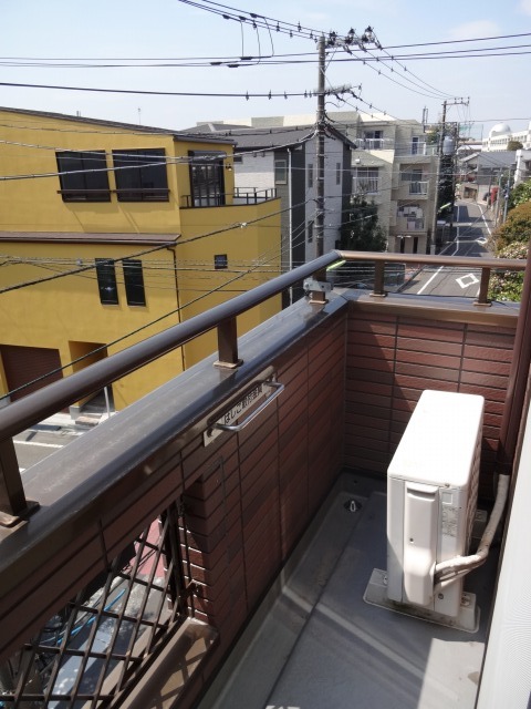 ソレーユ弦巻 バルコニー