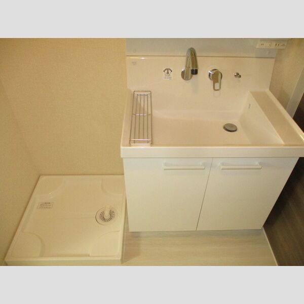 Grand　Calice　(グランカリス) 洗髪洗面化粧台、室内洗濯機置場