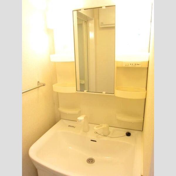 グランモア千歳烏山206号室 洗面化粧台