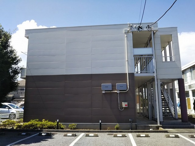 レオパレスシャルマンＥＬＬＥの外観画像