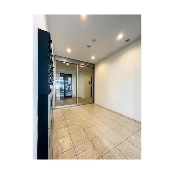 LAPIN湘南101号室 エントランス