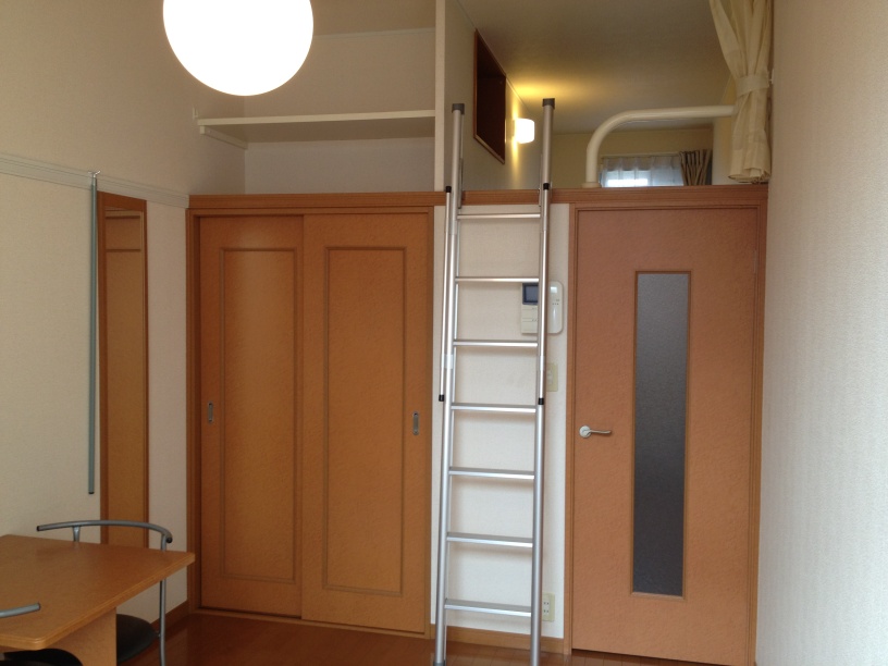 レオパレス大雄 徒歩約10分