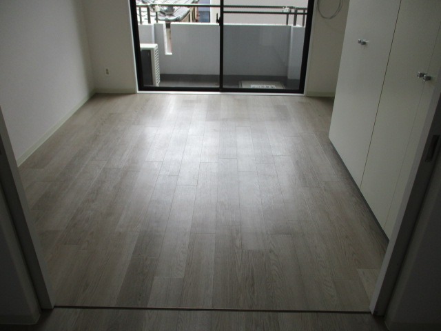 ユタカローズガーデン(A-012)3階 内観