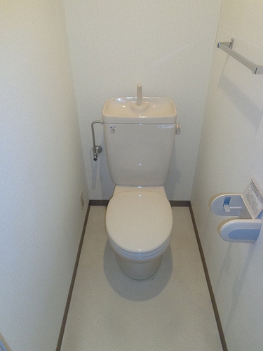 リバーサイド２ トイレ　※2015年11月撮影