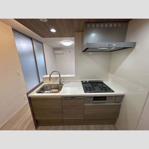 セレスティア加賀 201号室　キッチン