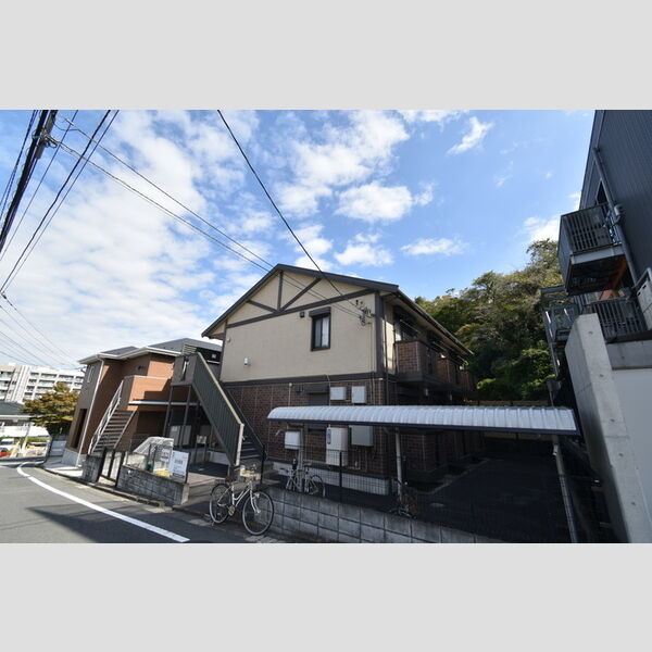 ハーモニーひの203号室 建物外観