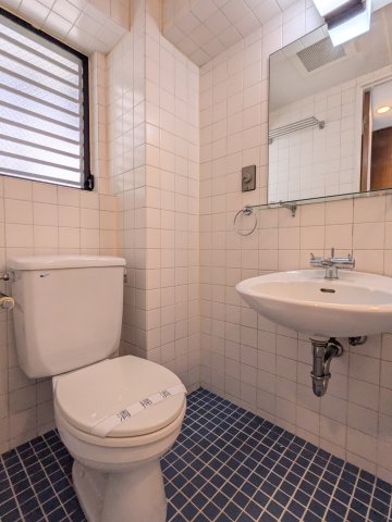 プロス世田谷 トイレ