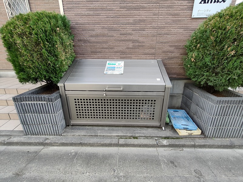 イー・シティ1階 部屋その他
