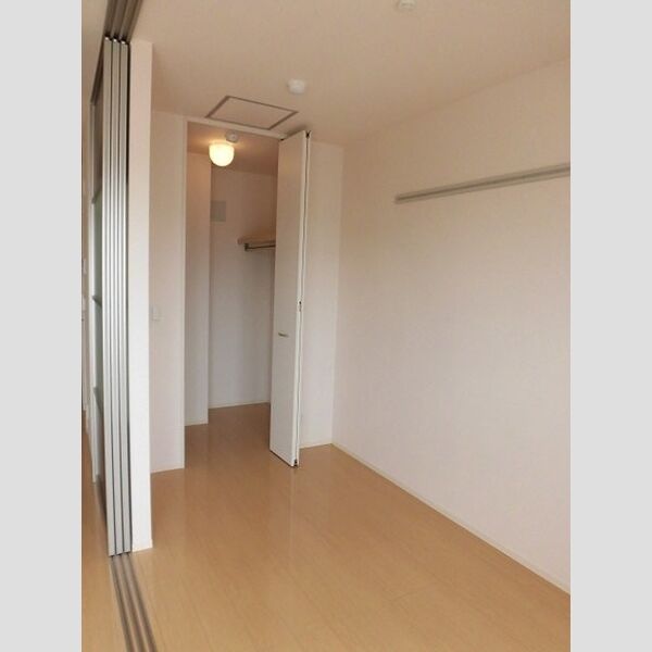 エフズ302号室 洋室4帖