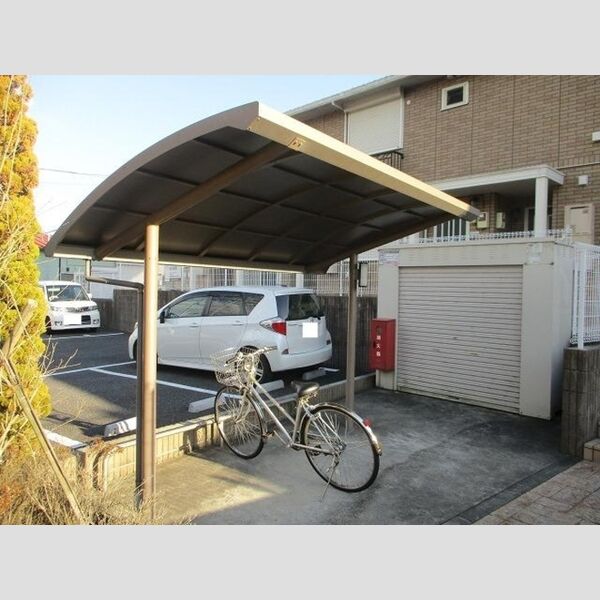 ガーデンコート　C201号室 駐輪場