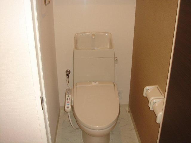 エントヴィッケルン シャワー付トイレ（イメージ）