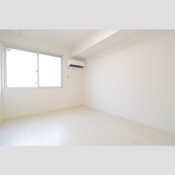 ロイジェントパークス レイクタウン Ⅲ　K 洋室