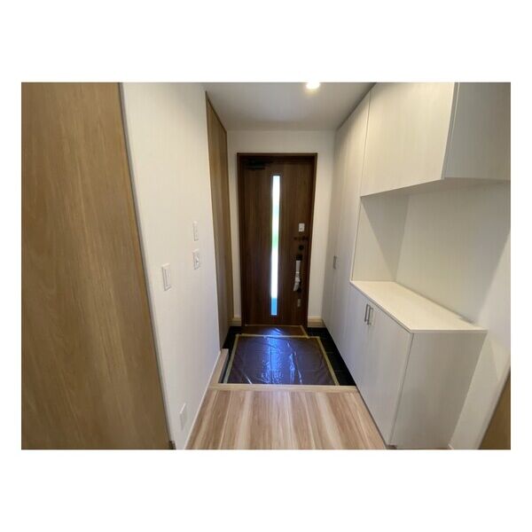 調布市飛田給2丁目戸建　B棟 玄関