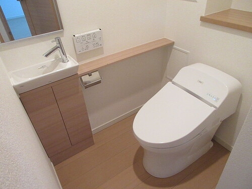 アトラス国領セントラルコート トイレ