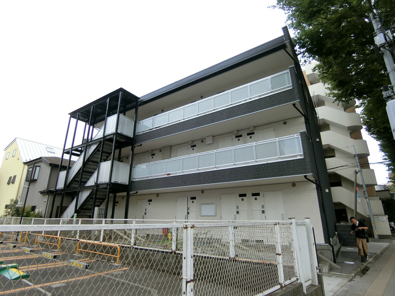 リブリ・国領 外観