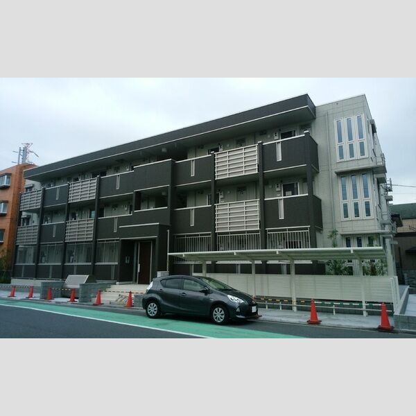 グリーングラスの外観画像